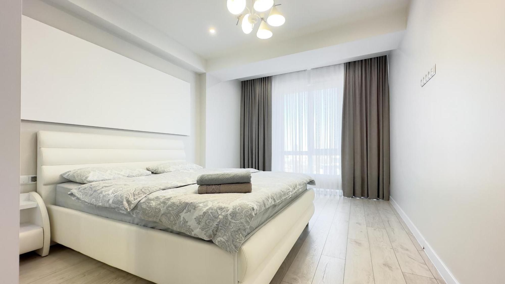 Tourist Grand Ismail Apartments Chişinǎu Buitenkant foto