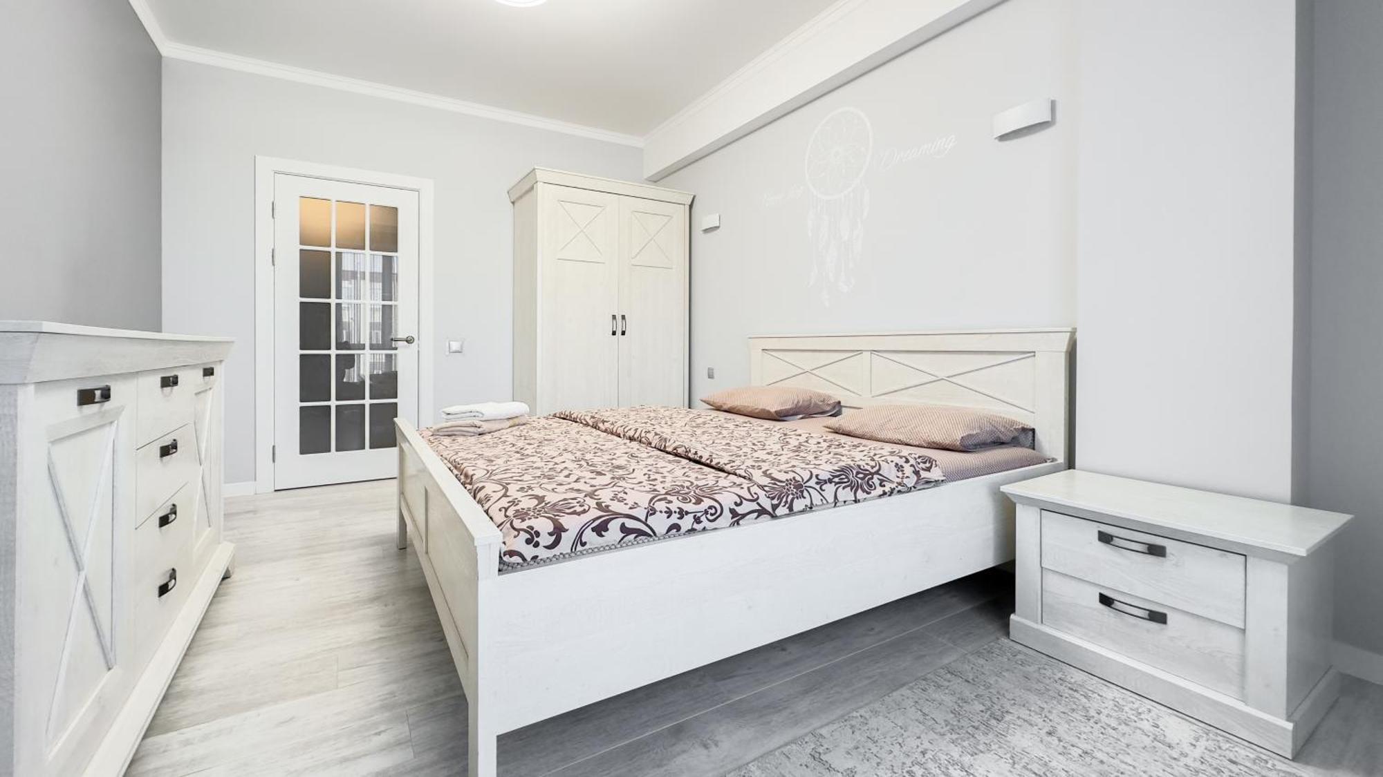 Tourist Grand Ismail Apartments Chişinǎu Buitenkant foto
