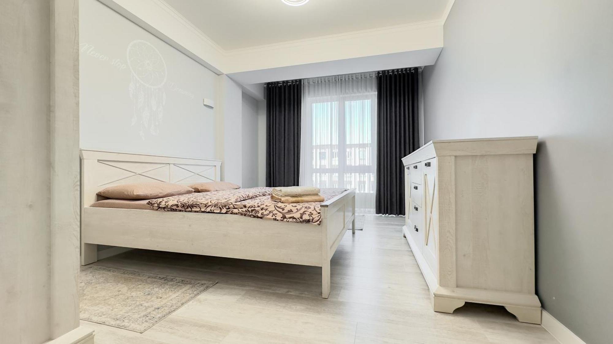 Tourist Grand Ismail Apartments Chişinǎu Buitenkant foto